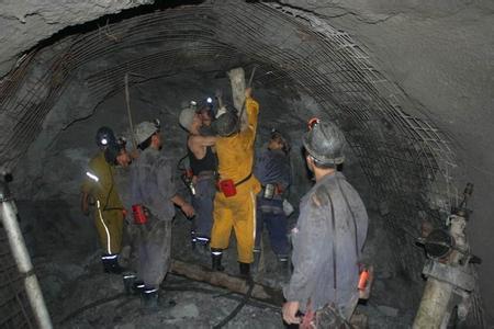 霍邱工程爆破中的危险因素分析以及应对工程爆破危险的措施